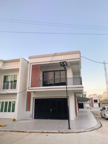 វិឡាកែង ជួល ( មានសំភារះពេញ )