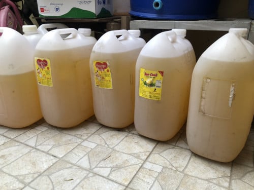 ទឹកសាប៊ូលាងចាន