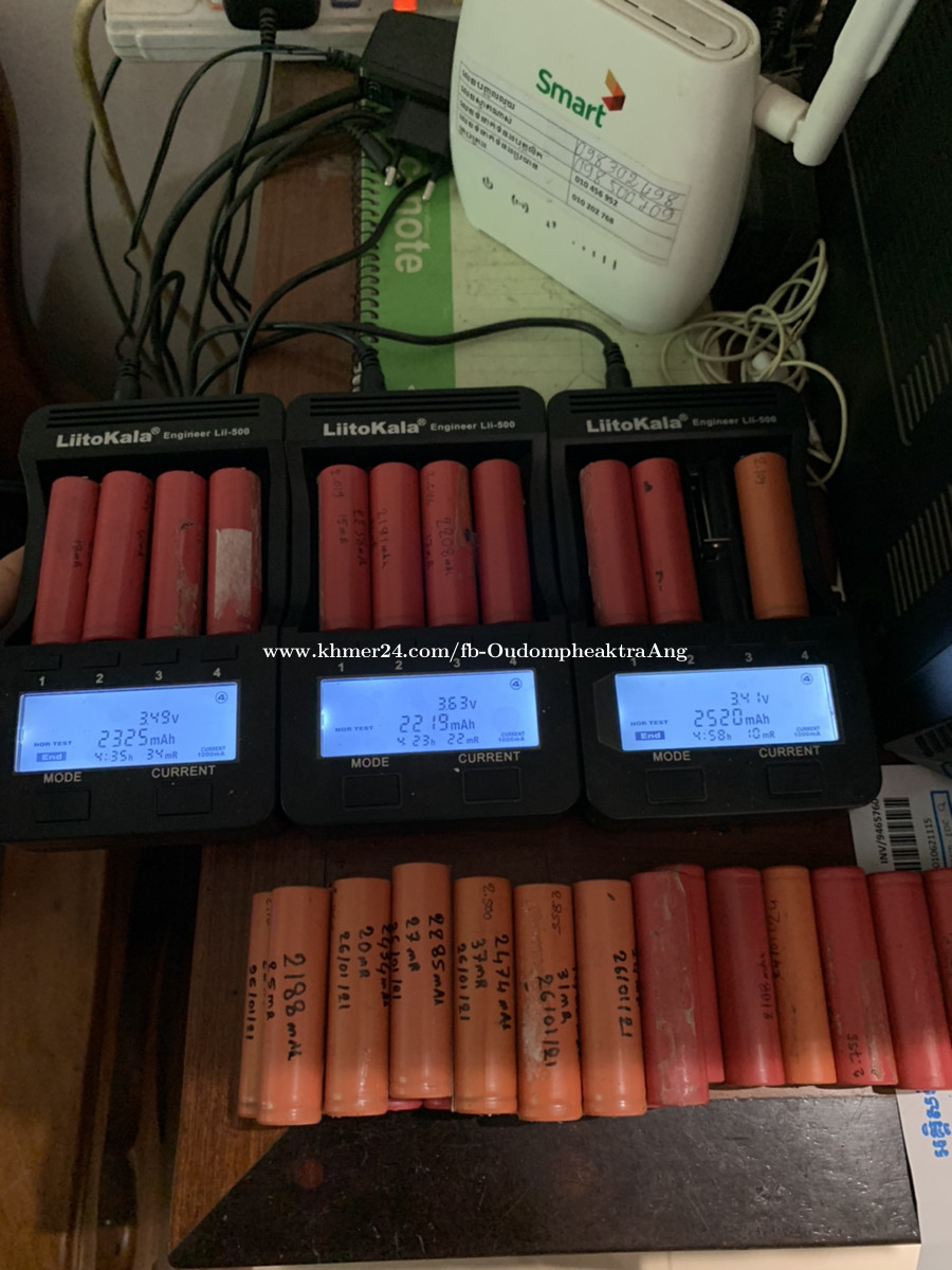 selling 18650 battery used 1= 2500r Price 1.00 in Siem Reap, Cambodia