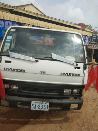 2.5tឡើង5t ដឹកបាន13t
