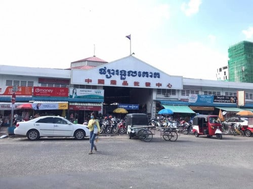 ផ្ទះលក់មុខផ្សារទួលគោកភ្នំពេញ104m2-(តថ្លៃ)