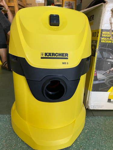 KARCHER ( WD 3 )( ម៉ាស៊ីនបូមធូលីថ្មីខ្នាត17លីត្រ/ New Vacuum cleaner 17L)