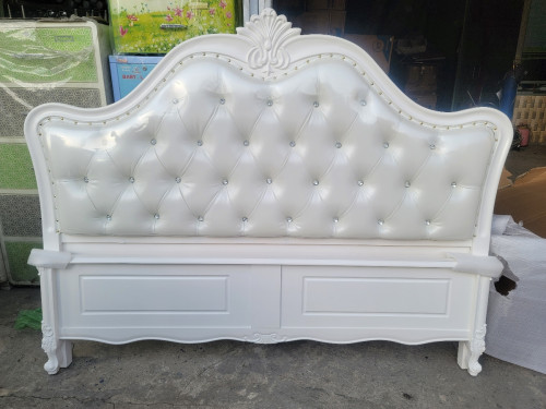 គ្រែលាងឃាំង1.8m(ថ្មី)ក្បាលកំពស់1.5mខ្ពស់ Clear stock bed (NEW)
