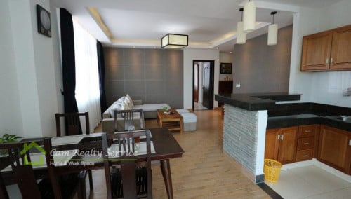 BKK1 area| Spacious western style 2 bedrooms serviced apartment for rent| Pool & Gym