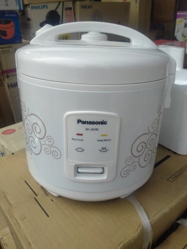 មានលក់ឆ្នាំបាយ Panasonic 5 កំប៉ុង