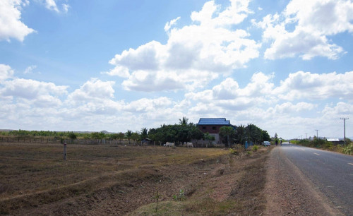 ដីលក់​ ទំហំ១៨១៦៧.៥ម៉ែត្រការ៉េ ស្រុក បសេដ្ឋខេត្ត កំពង់ស្ពឺ