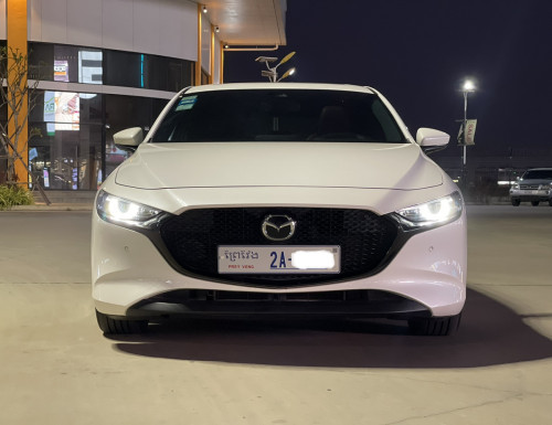 Mazda3 2021