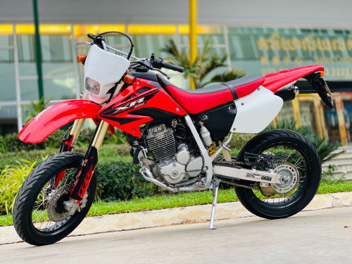 Sell Honda XR250cc zin 04 មានពន្ធថ្មីល្អ