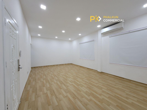 Office Space 28sqm for Rent - Daun Penh - Startup Office