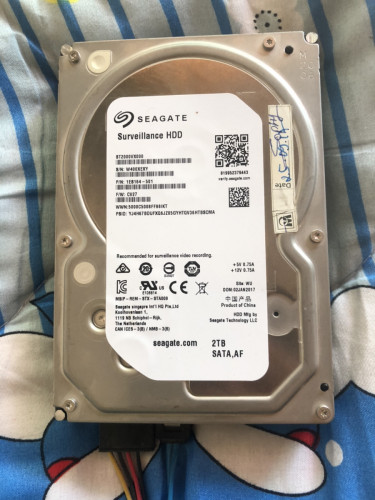 លក់HDD2T 30$