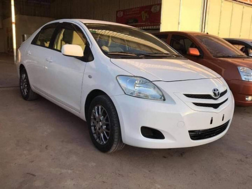 Toyota belta 2006