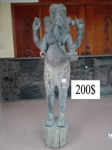 Statue & Panel