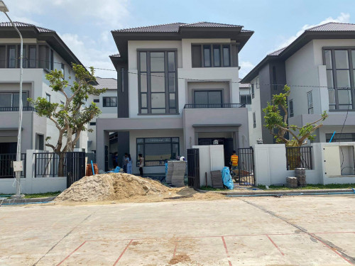 សេវាកម្មសម្អាតតាមផ្ទះ Cleaning Services in Cambodia