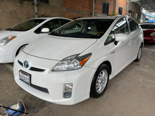 ឃ្លាំងអាសុី71 - TOYOTA PRIUS Series3 Y2011 Full Tax paper