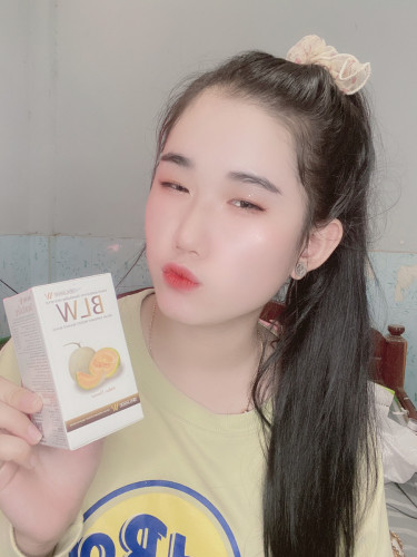 វីតាមីនដំឡើងគីឡូរហើយស្បែកសរបែបធម្មជាតិ