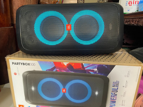 Sell JBL party box 100 full box 98%
