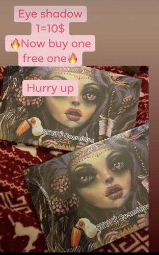 កូល័រភ្នែកeye shadow