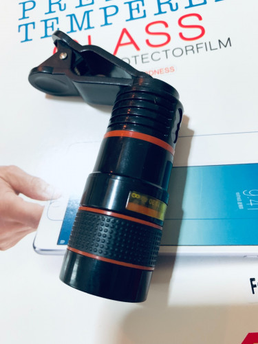 ត្រូវការលក់ Len Camera Zoom តំលៃ13$ បេីបងប្អូនត្រូវការអាចខលមកបាន
