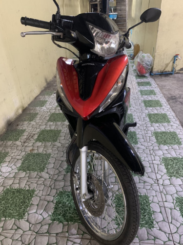 មានលក់ម៉ូតូគ្រប់ប្រភេទ