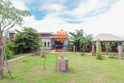 3 Bedrooms house for Rent in Siem Reap - Sala Kamreuk