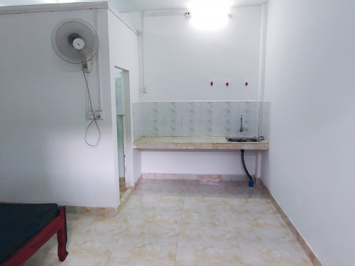 បន្ទប់ជួល