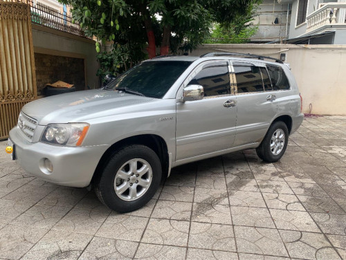 Toyota Highlander 2002 limited Full តំលៃចរចាបាន