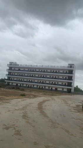 រោងចក្រសម្រាប់ជួល