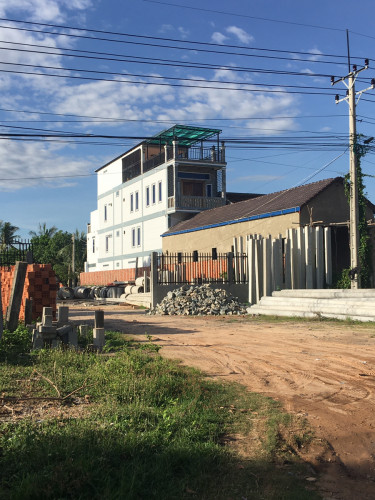 ផ្ទះលក់ផ្លូវជាតិលេខ6