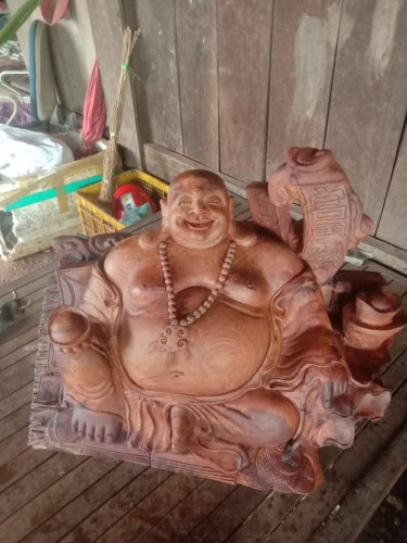ចម្លាក់ឈើនាងនួន