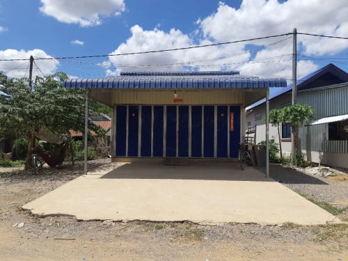 ដី&ផ្ទះលក់បន្ទាន់ បាត់ដំបង