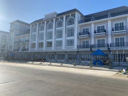 ផ្ទះអាជីវកម្មសម្រាប់ជួលនៅ Long NY project 4 ជិតផ្សារ Chip Mong 50Mនឹងសាលា ប៊ែលធី អន្តរជាតិ