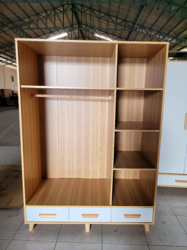 លាងឃ្លាំង(ថ្មី) Clear Stock (NEW)