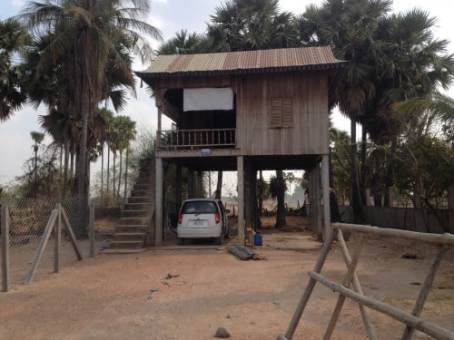 ដីនិងផ្ទះឈើ >Sell & wooden house