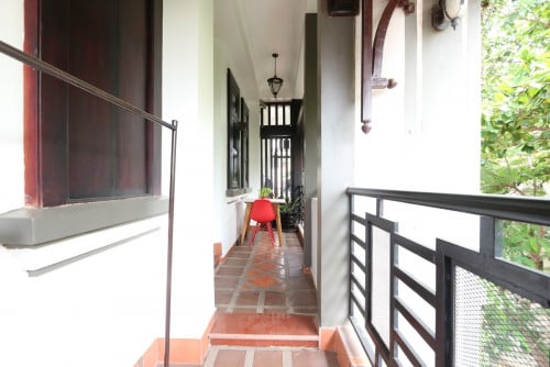 2 bedrooms serviced apartment for rent in Daun Penh
