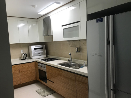 2bedrooms at De Castle Royal BKK1 for Sale urgent