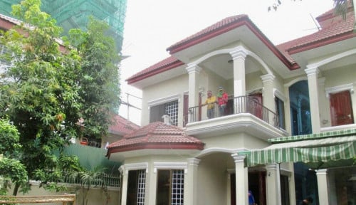 Villa For Rent Near Independent Monument, 3,500$ Per Month, 05Beds