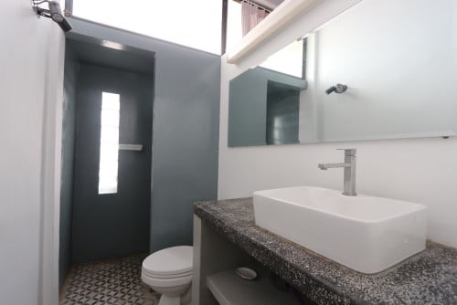 Nice renovated 2 bedrooms town-house for rent