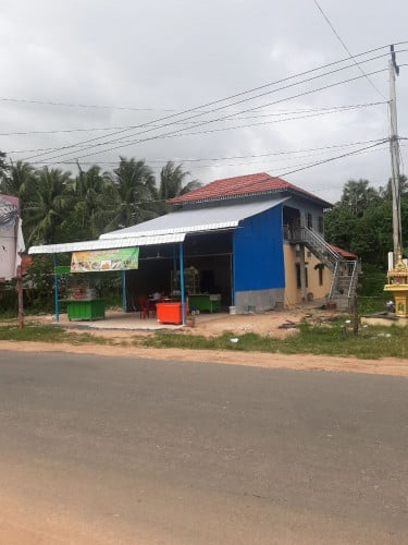 ផ្ទះលក់បន្ទាន់ 13m*98m ផ្លូវទៅរម្មណីដ្ខានកំពូលពេជ្យ