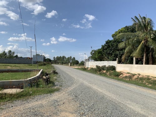 ដីលក់បន្ទាន់ម្តុំរង្វង់មូលក្រមង៉ុយ លក់បន្ទាន់ម្ចាស់ប្រញ្ញាប់លុយ