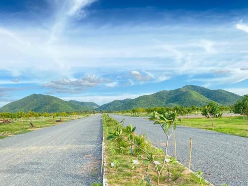 ខ្ញុំមានដីចំការលំហែប្លង់កែងមួយ អាចបង់រំលស់បន្តជាមួយក្រុមហ៊ុនបាន
