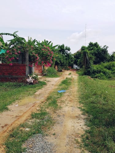 ដីលក់នៅ,ភូមិខ្នារ សង្កាត់ជ្រាវ ក្រុងសៀមរាប ជាប់របងសៀងណាំ 15×28 ម្ចាស់ផ្ទាល់