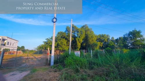 ដីសម្រាប់លក់នៅក្នុងក្រុងសៀមរាប នៅជាប់នឹងបុរីរដ្ឋបាលខេត្តសៀមរាបផ្លូវ60m