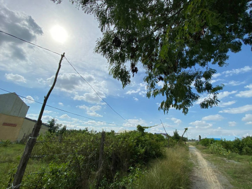 ដីលក់ប្រញាប់