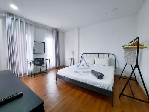 Russian market | Fully furnished one bedrooms for rent at Toul Tom Poung area