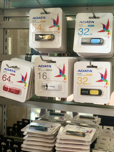 USB Flash Adata 32 GB USB 3.2