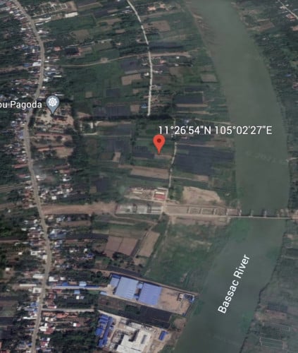 ដីលក់ពីរក្បាល