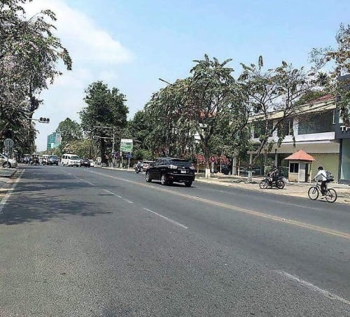 Commercial Villa Along Main BVLD and Near Independent Monument, 10Beds, 22,000$