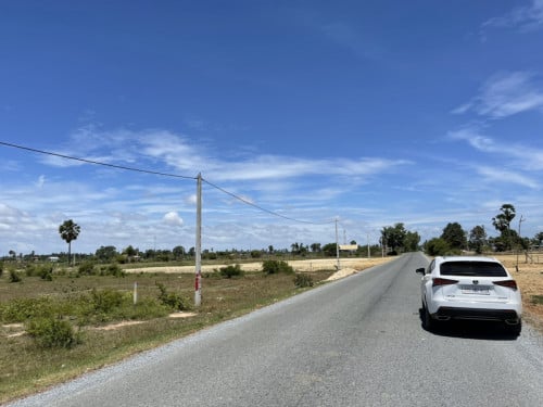 ដីលក់​ ត្រពាំងថ្លាន់​ ទួលព្រេជ​ អង្គស្នួល