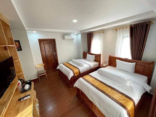 Hotel For Rent in Near Beoung Keng Kang I (BKK1), 62Rooms, 34,000$ Per Month