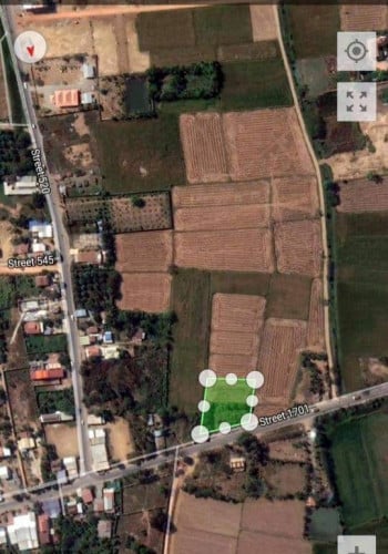 ដីលក់ ឬជួល